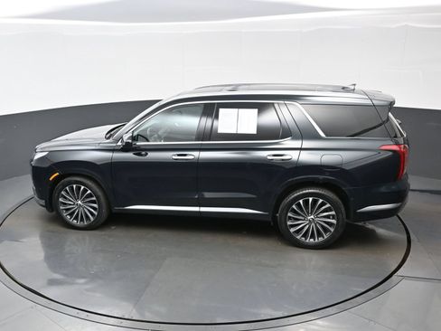 Certified 2023 Hyundai Palisade Calligraphy w/ Cargo Package AWD/4WD image 37