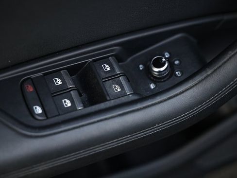 Used 2019 Audi A4 2.0T Premium Plus w/ Premium Plus Package image 17