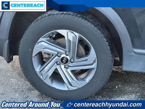 Used 2022 Hyundai Santa Fe SE image 6