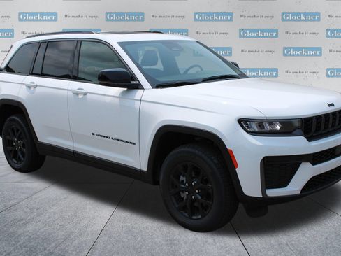 New 2026 Jeep Grand Cherokee Altitude AWD/4WD image 3