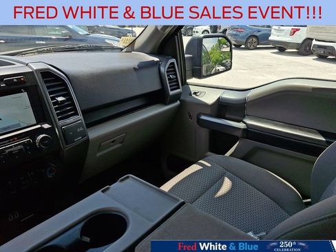 Used 2018 Ford F150 XLT w/ Equipment Group 302A Luxury AWD/4WD image 16