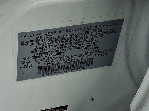 Used 2025 Nissan Kicks SV image 27