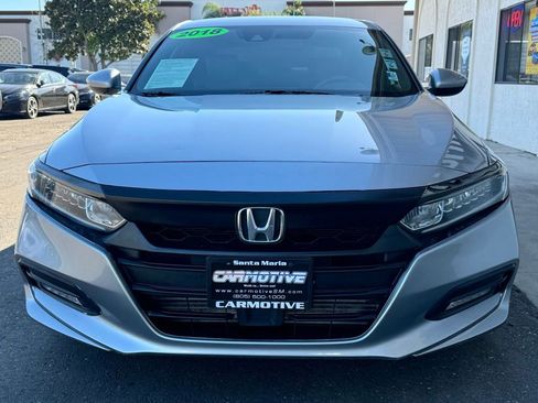 Used 2018 Honda Accord Sport image 9