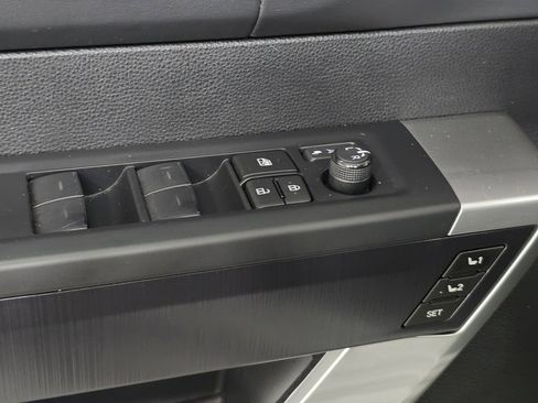 Used 2023 Toyota Tundra Platinum image 30