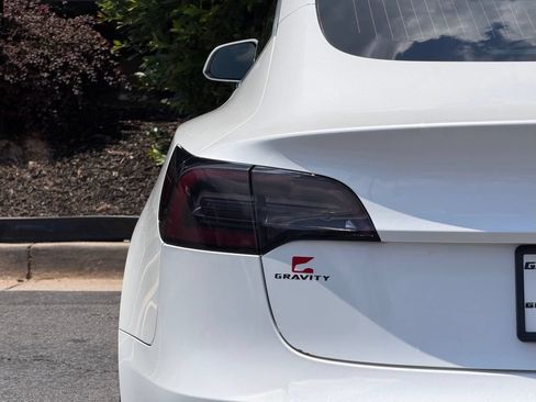 Used 2020 Tesla Model 3 Standard Range Plus RWD image 14