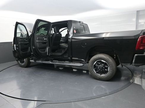 New 2026 RAM 2500 Laramie image 32