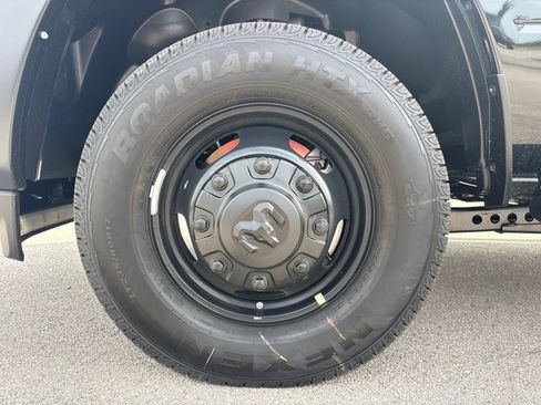 New 2026 RAM 3500 Tradesman AWD/4WD image 20