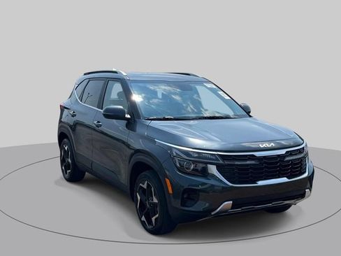 Used 2024 Kia Seltos EX AWD/4WD image 1