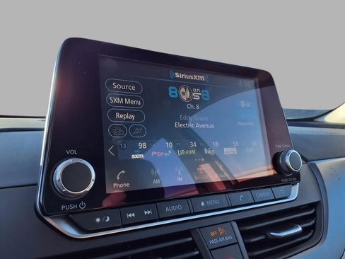 Used 2024 Nissan Altima 2.5 SR image 5