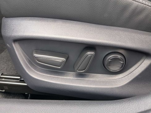 New 2026 Toyota Camry SE FWD image 20