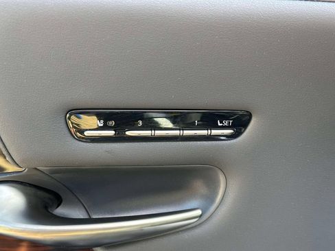 Used 2022 Lexus LS 500 AWD w/ Interior Upgrade Package image 20