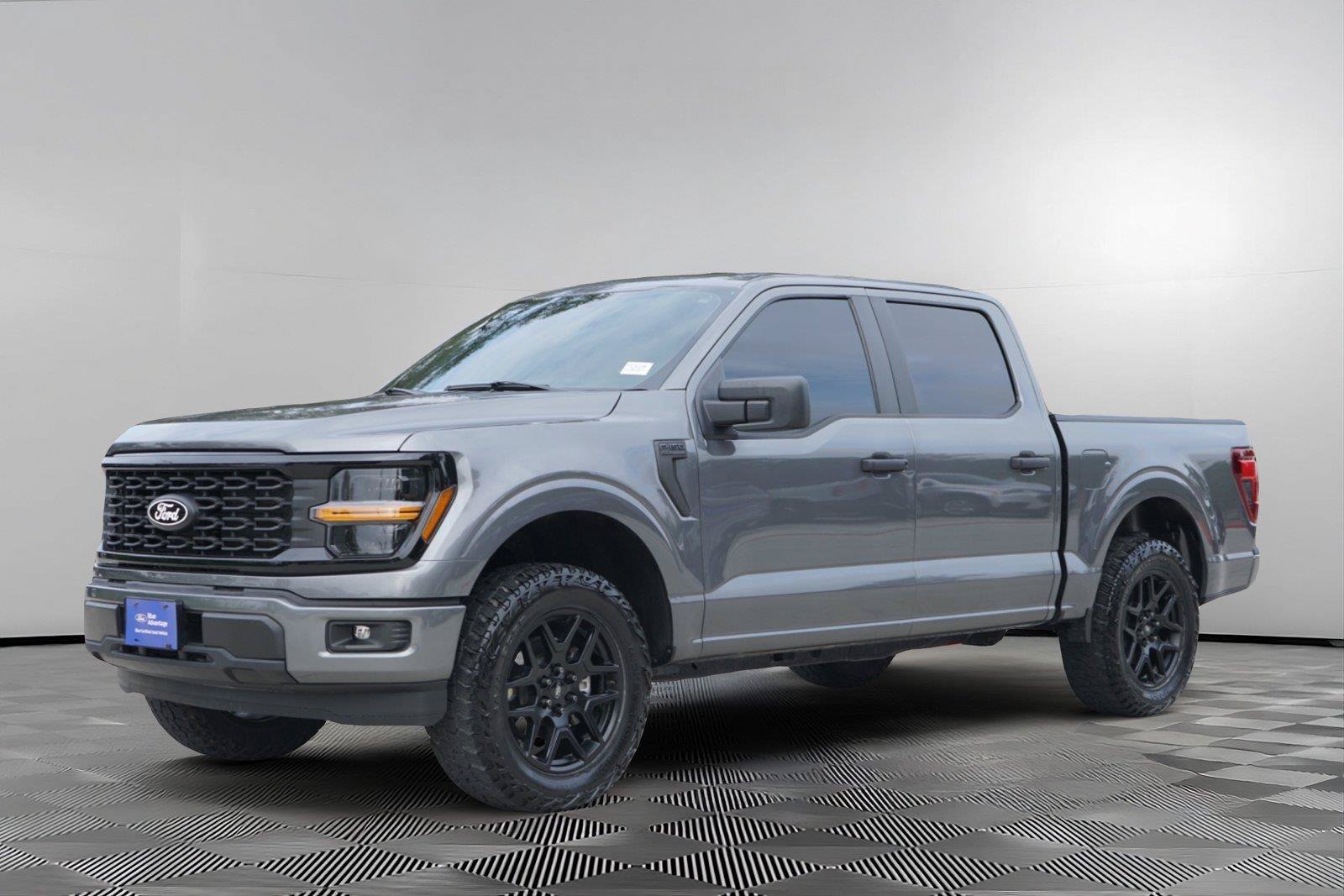 Used 2024 Ford F150 STX w/ STX Black Appearance Package RWD image 8