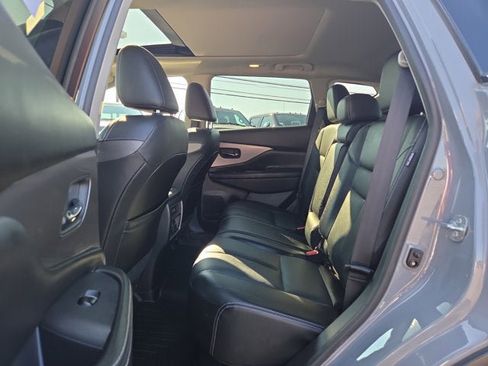 Used 2022 Nissan Murano SL w/ SL Moonroof Package image 10