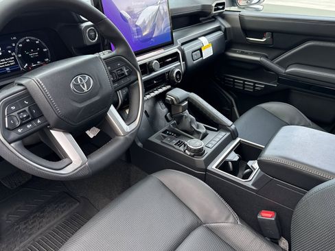 Certified 2025 Toyota 4Runner Limited image 12