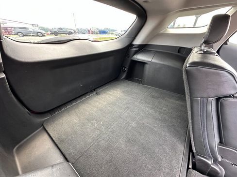 Used 2019 GMC Terrain SLT image 16