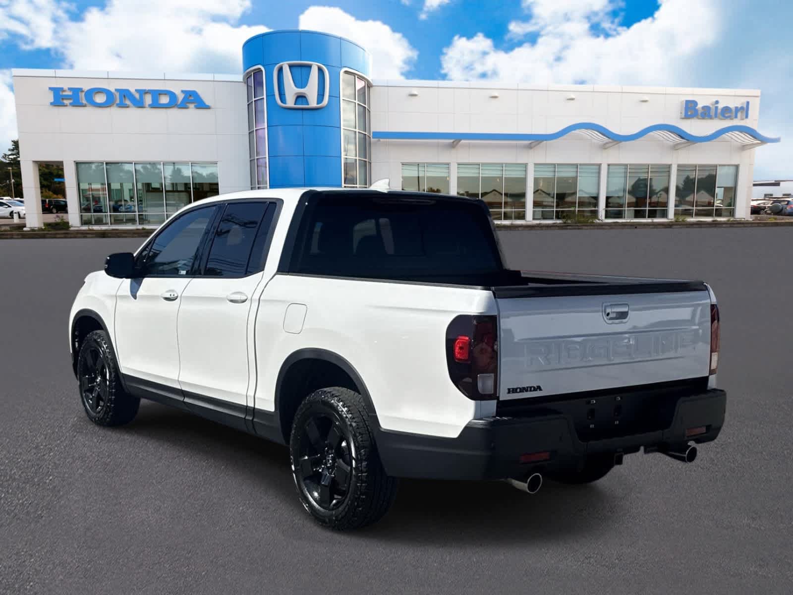 Used 2026 Honda Ridgeline Black Edition image 3