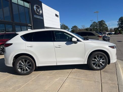 New 2025 MAZDA CX-5 AWD 2.5 S w/ Premium Plus Pkg image 3