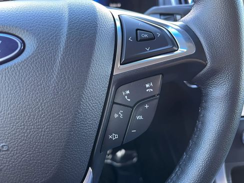 Used 2023 Ford Edge SEL image 22