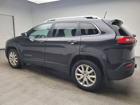 Used 2016 Jeep Cherokee Limited w/ Luxury Group AWD/4WD image 3