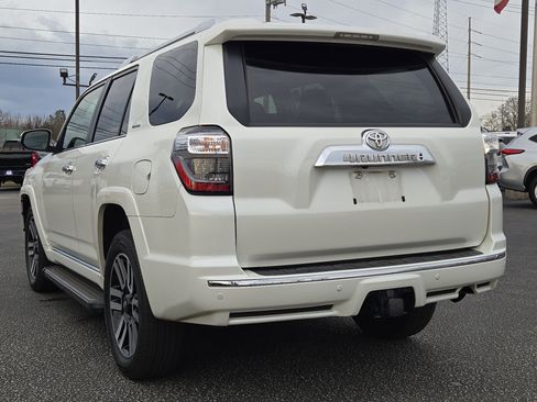 Used 2023 Toyota 4Runner Limited image 10