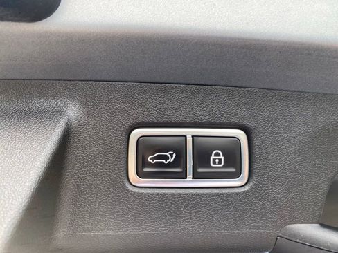 Used 2023 Kia Sorento SX AWD/4WD image 13