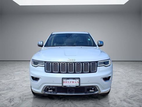 Used 2017 Jeep Grand Cherokee Overland w/ Jeep Active Safety Group RWD image 2