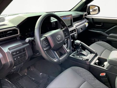 Used 2025 Toyota Tacoma SR5 image 15
