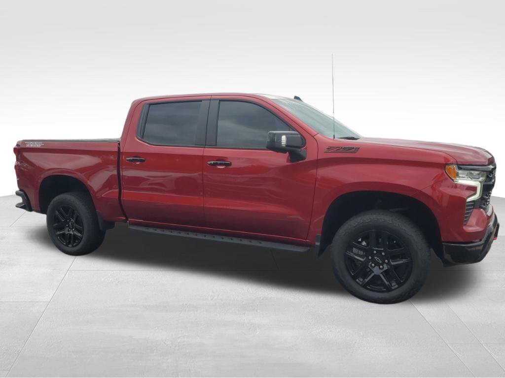 Used 2025 Chevrolet Silverado 1500 LT Trail Boss AWD/4WD image 10