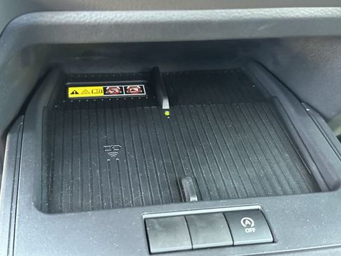 Used 2026 Toyota Corolla Cross LE FWD image 20