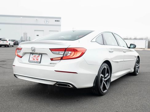 Used 2019 Honda Accord Sport image 6
