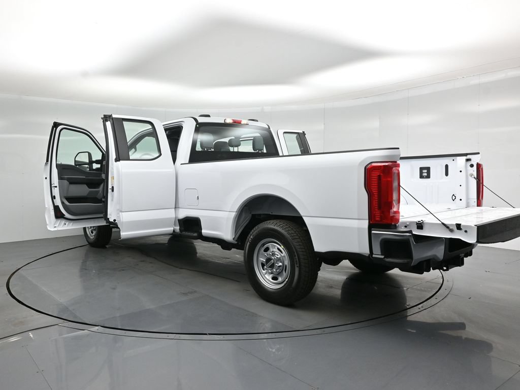 New 2026 Ford F250 XL w/ XL Chrome Package RWD image 27