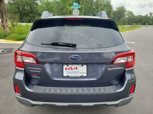 Used 2015 Subaru Outback 2.5i Premium AWD/4WD image 9