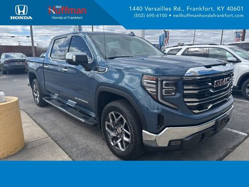Used 2024 GMC Sierra 1500 SLT image 1