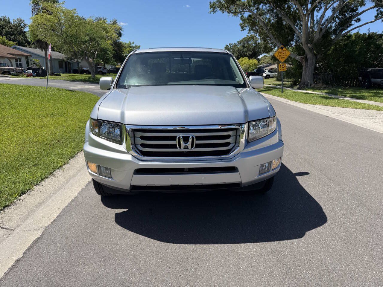 Used 2014 Honda Ridgeline SE image 3