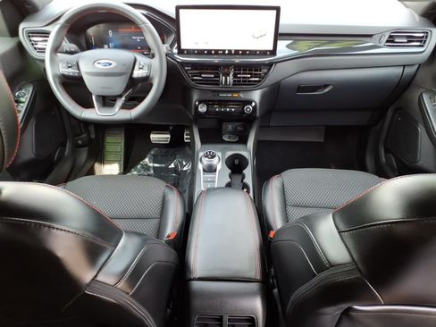 Used 2023 Ford Escape ST-Line w/ Tech Pack #1 AWD/4WD image 10