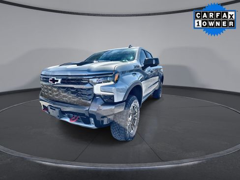 Certified 2024 Chevrolet Silverado 1500 ZR2 w/ Technology Package AWD/4WD image 10