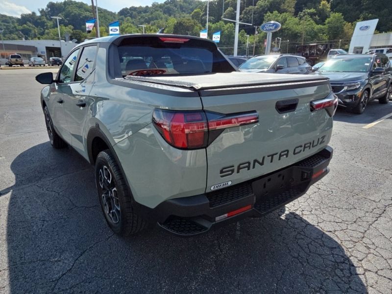 Used 2024 Hyundai Santa Cruz SEL AWD/4WD image 5