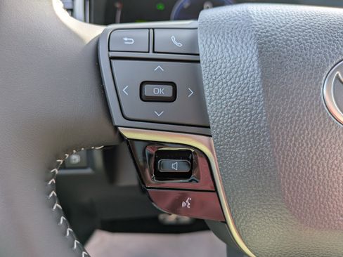 New 2026 Toyota Camry SE image 21