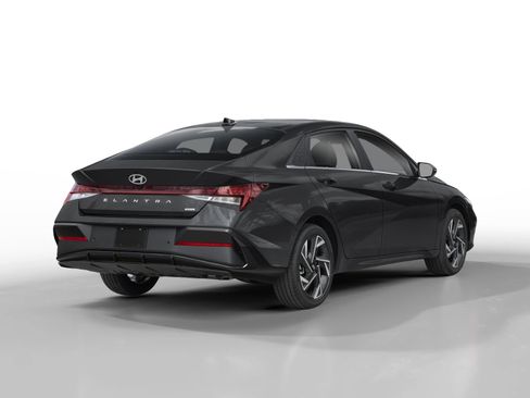 New 2025 Hyundai Elantra Limited image 2