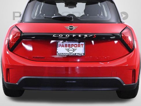 Used 2025 MINI Cooper S image 8