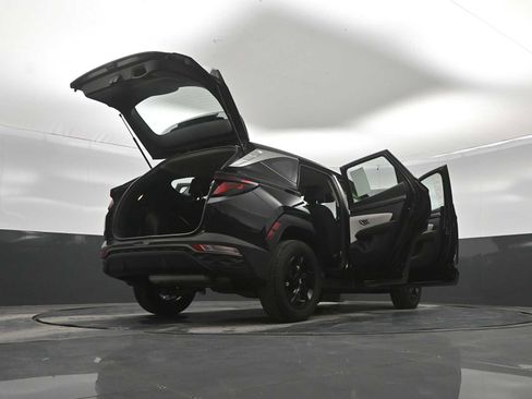 Used 2023 Hyundai Tucson SE AWD/4WD image 41