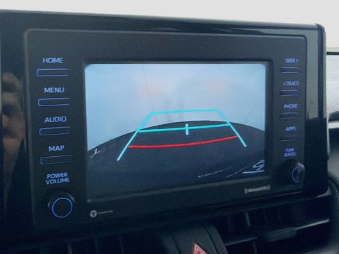 Used 2022 Toyota RAV4 XLE w/ Convenience Package FWD image 22