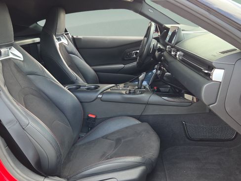 Used 2022 Toyota Supra RWD image 13