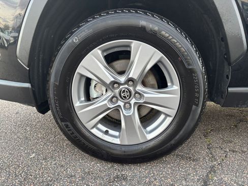 Used 2025 Toyota RAV4 LE image 29