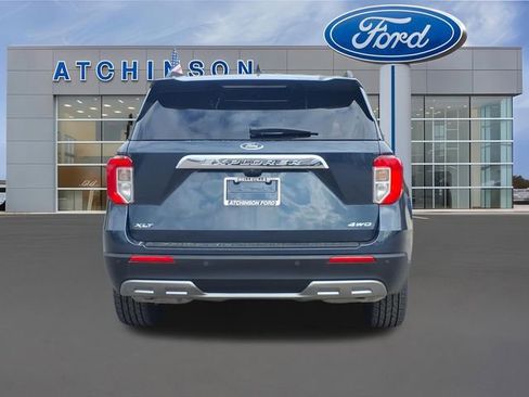 Certified 2023 Ford Explorer XLT w/ Equipment Group 202A AWD/4WD image 7