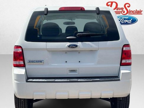Used 2011 Ford Escape XLS w/ 101A Rapid Spec Order Code FWD image 8