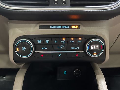 Used 2020 Ford Escape SEL FWD image 26