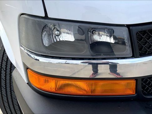 Used 2023 Chevrolet Express 2500 w/ Driver Convenience Package image 22