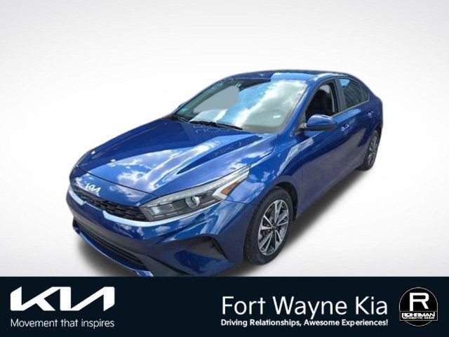 Certified 2024 Kia Forte LXS FWD image 1