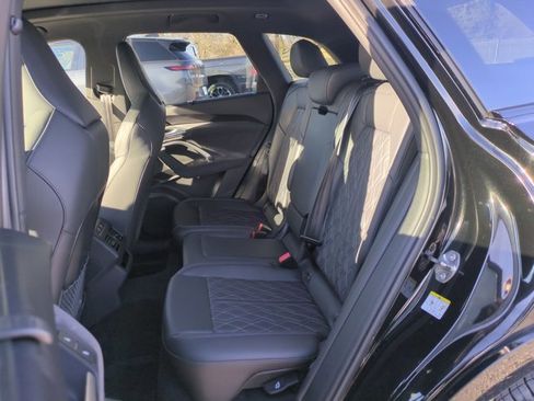 Used 2025 Audi SQ5 Premium Plus image 25